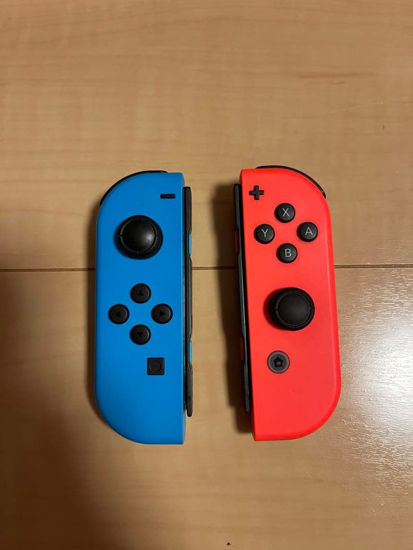 Nintendo Switch 本体　持ち運び用Switchケース