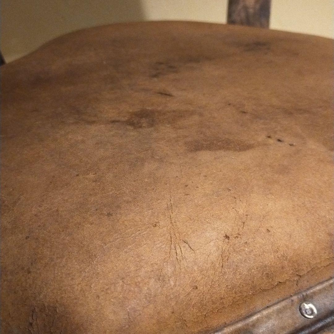 イス　椅子　レザー　ダイニングチェア　ロイズアンティーク　halo プリミティブ