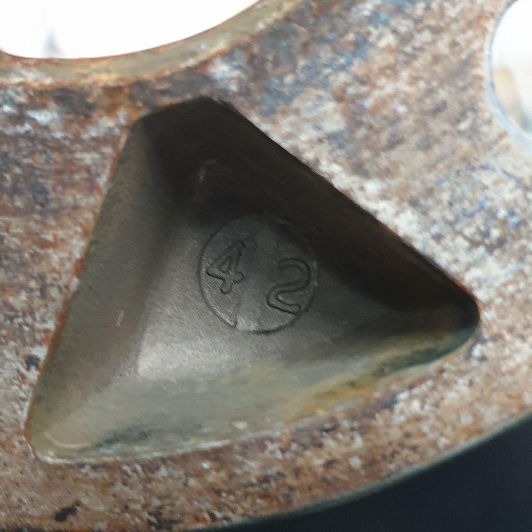 ① VST TYPE PLS 18インチ8J インセット42 VOLVOホイール