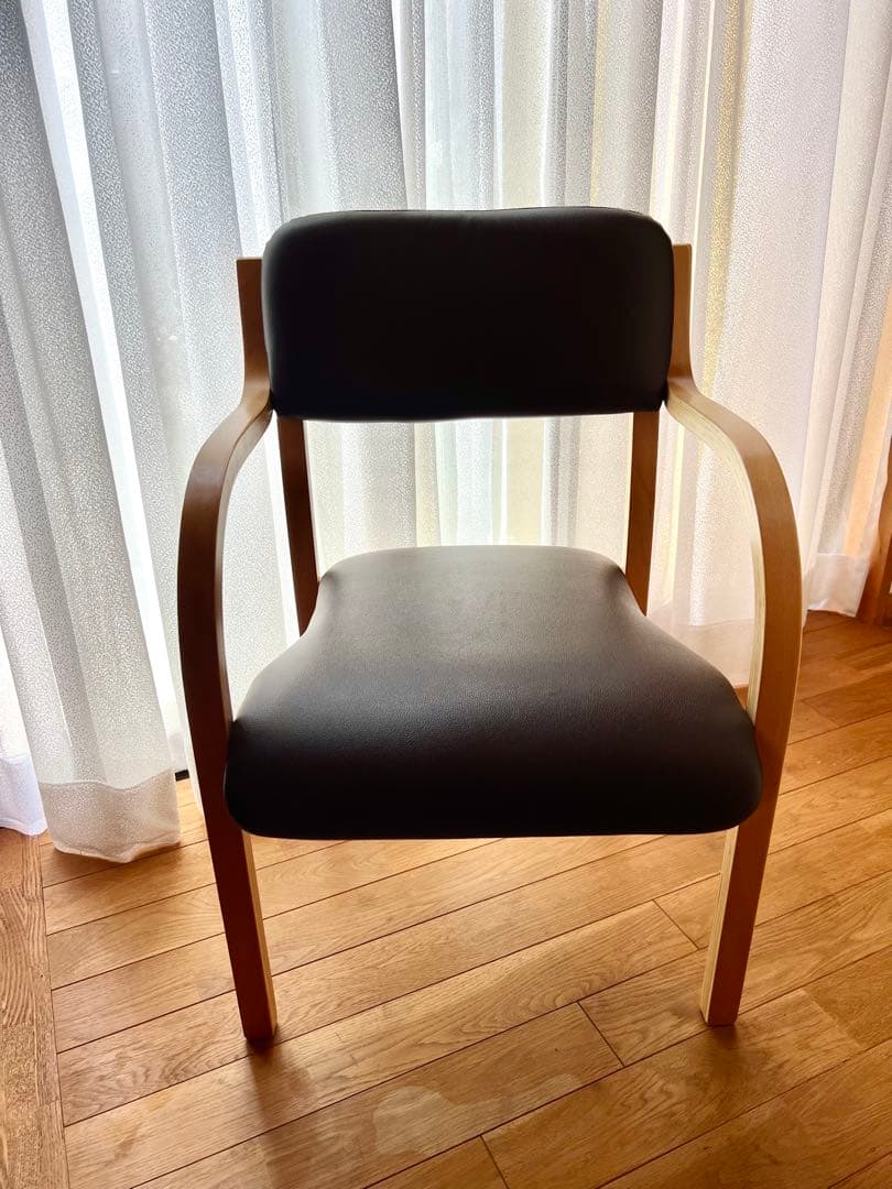 値下げ】アーム付きチェア 介護福祉士推奨