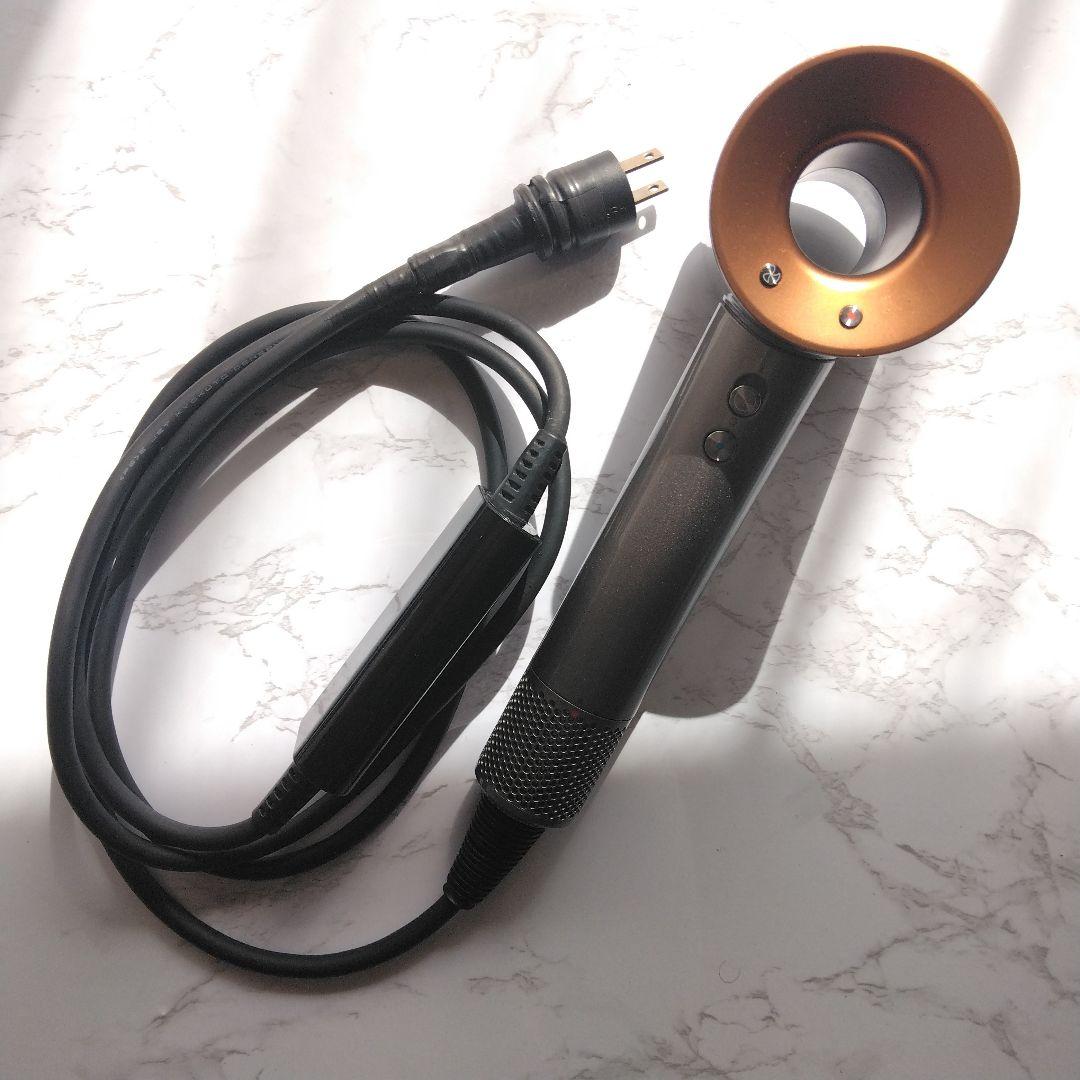 動作良好　人気シリーズ　ダイソン　Dyson　HD08　ドライヤー