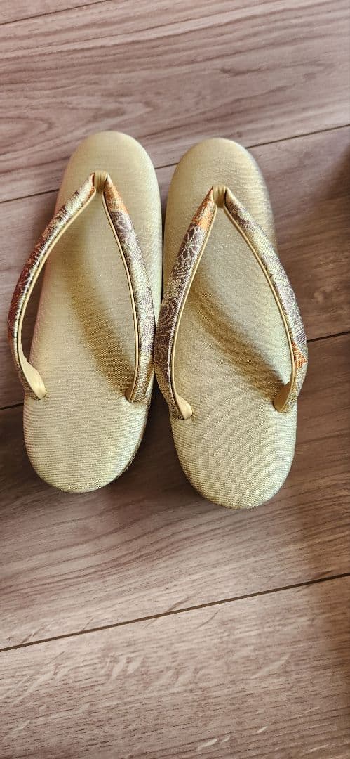 二時間ラストセール皇室御用達　菊之好　草履　最高級バッグセット