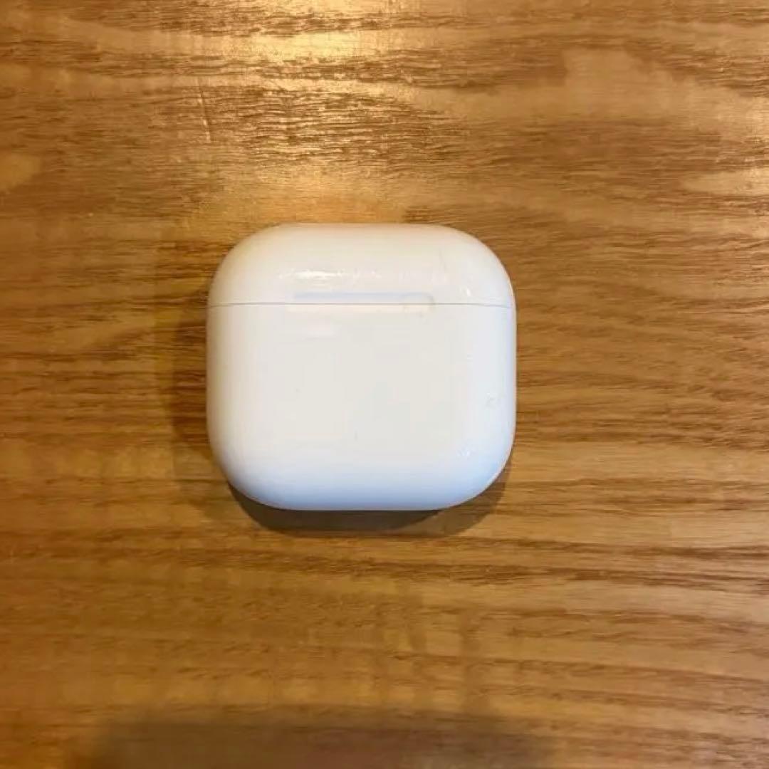 AirPods4本体 箱付き