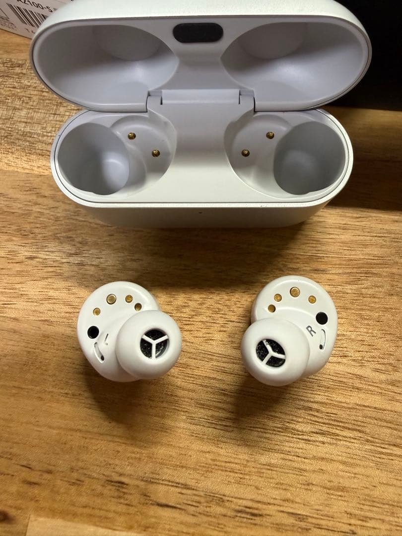 美品 ワイヤレスステレオインサイドホン EAH-AZ100-S シルバー