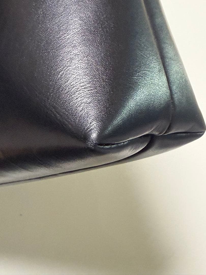 【極美品】【ヴィンテージ】サルバトーレフェラガモ　ショルダーバッグ　ブラック