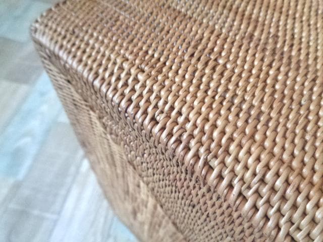 専用売却済●B4長方形ボックス1個●＆エコティッシュ3個●アタ●バリ島