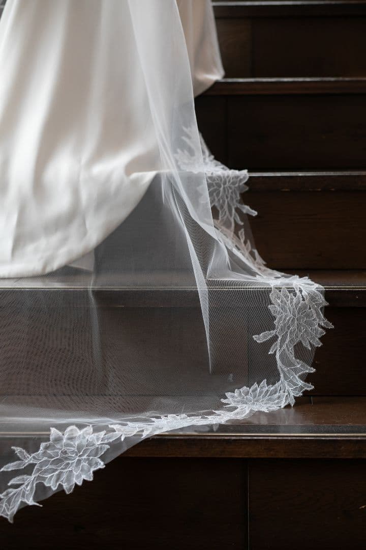 【お値下げしました】トリートドレッシング　ロングベール