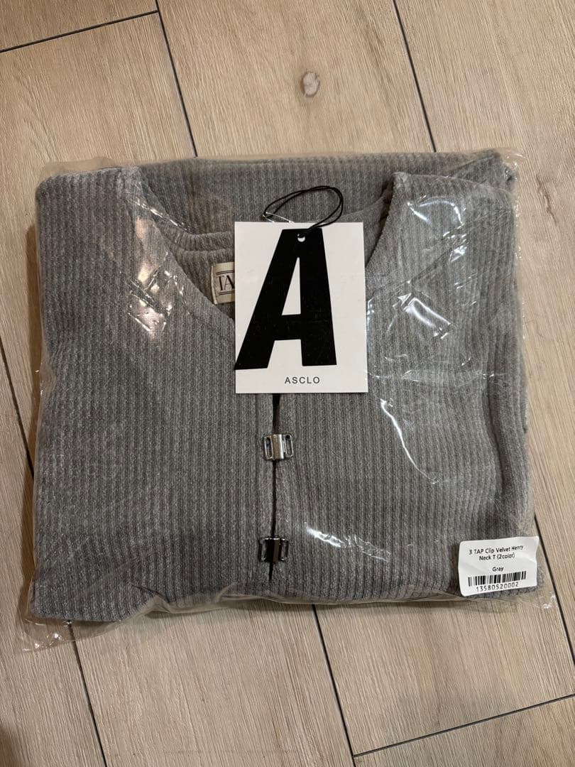 ASCLO ヘンリーネックT