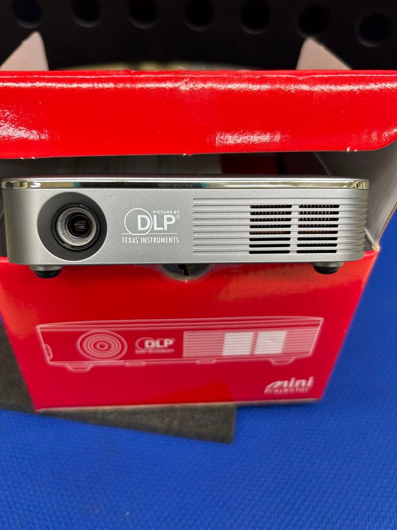 Canon C-13W ミニプロジェクター