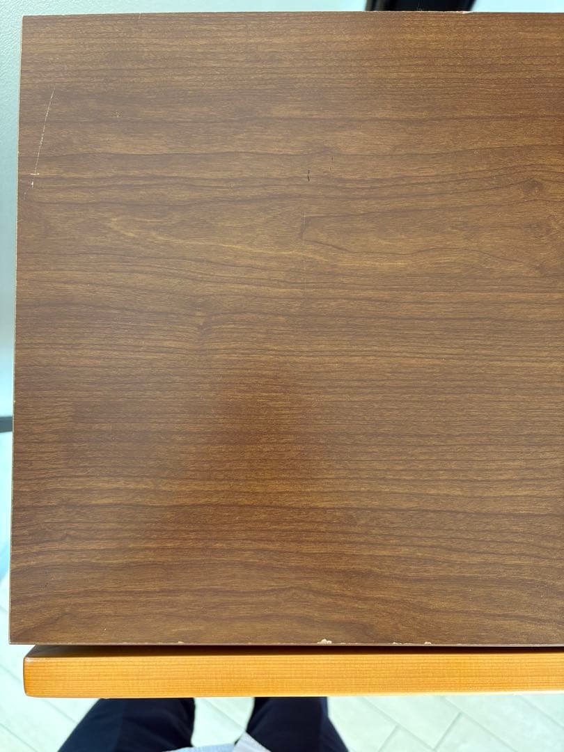 木製ガラス扉キャビネット