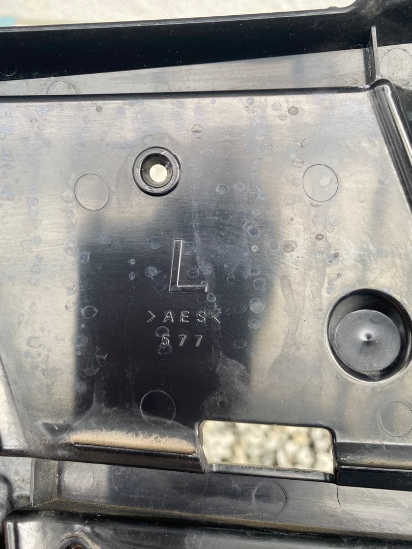 MODELLISTA 30アルファード　グリルカバー　中古　美品