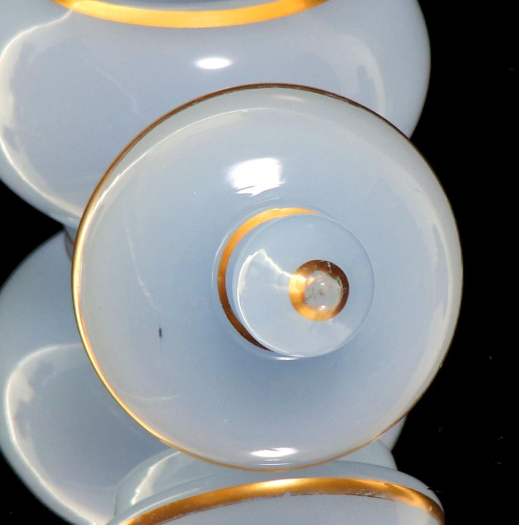 オールド・バカラ レアカラー ライトブルー オパーリンクリスタル製 金彩蓋物