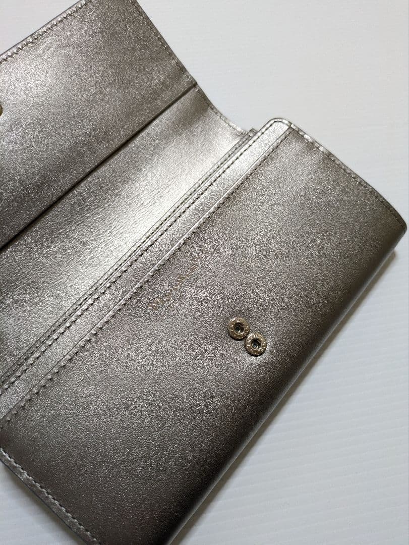 新品未使用 マンハッタナーズ 長財布 かぶせ マンハッタンの空飛び猫