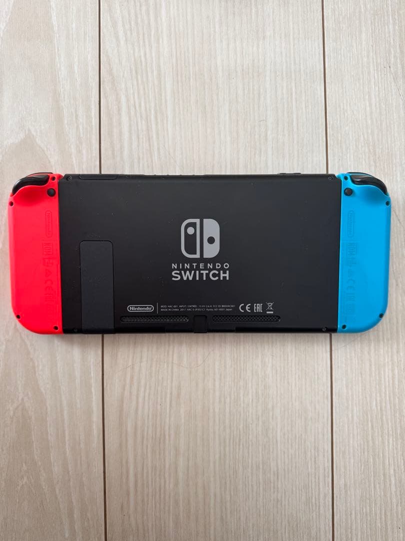 Nintendo Switch 本体 赤/青 充実付属品
