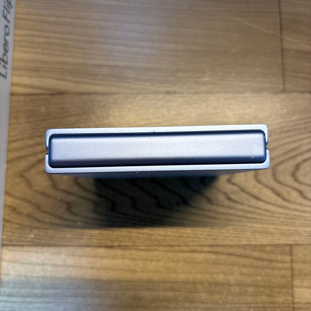 スマートフォン本体 Libero Flip