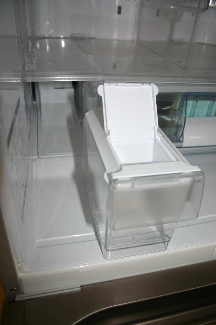 日立　冷凍冷蔵庫　R-S4200E　2015年製　415L