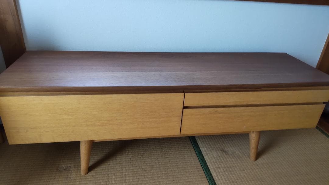 サイドボード　リビングボード　ヴィンテージ　レトロ　北欧　モダン