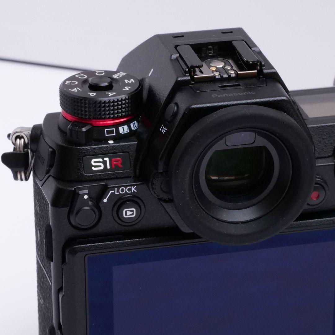 lumix s1r ボディ（日本仕様）　箱付属品あり美品
