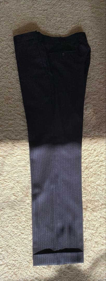 タケオキクチ　ネイビー ストライプ ビジネススーツ　サイズ4