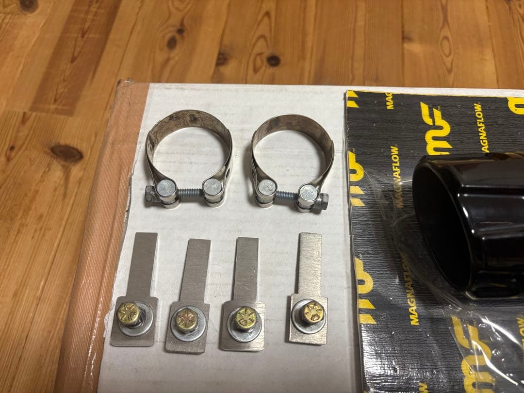 Magnaflow ブラック マフラー