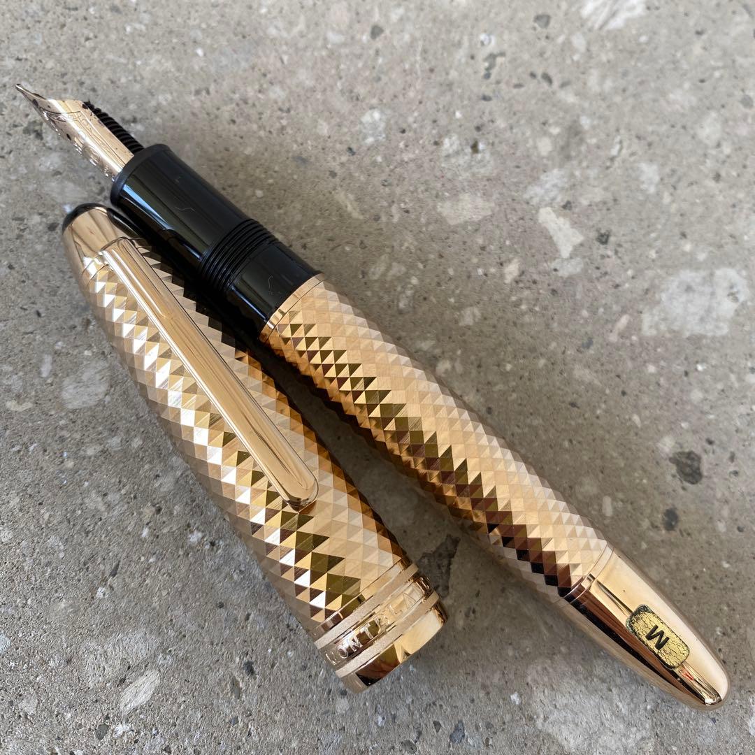 MONTBLANC 万年筆 ソリテール ルグラン M（中字） 105990