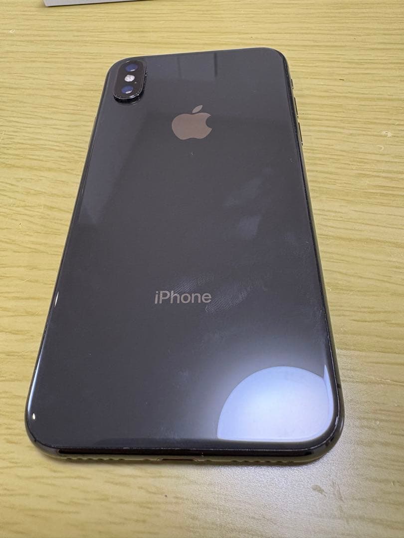 Apple iPhone X 67%バッテリー 最大容量