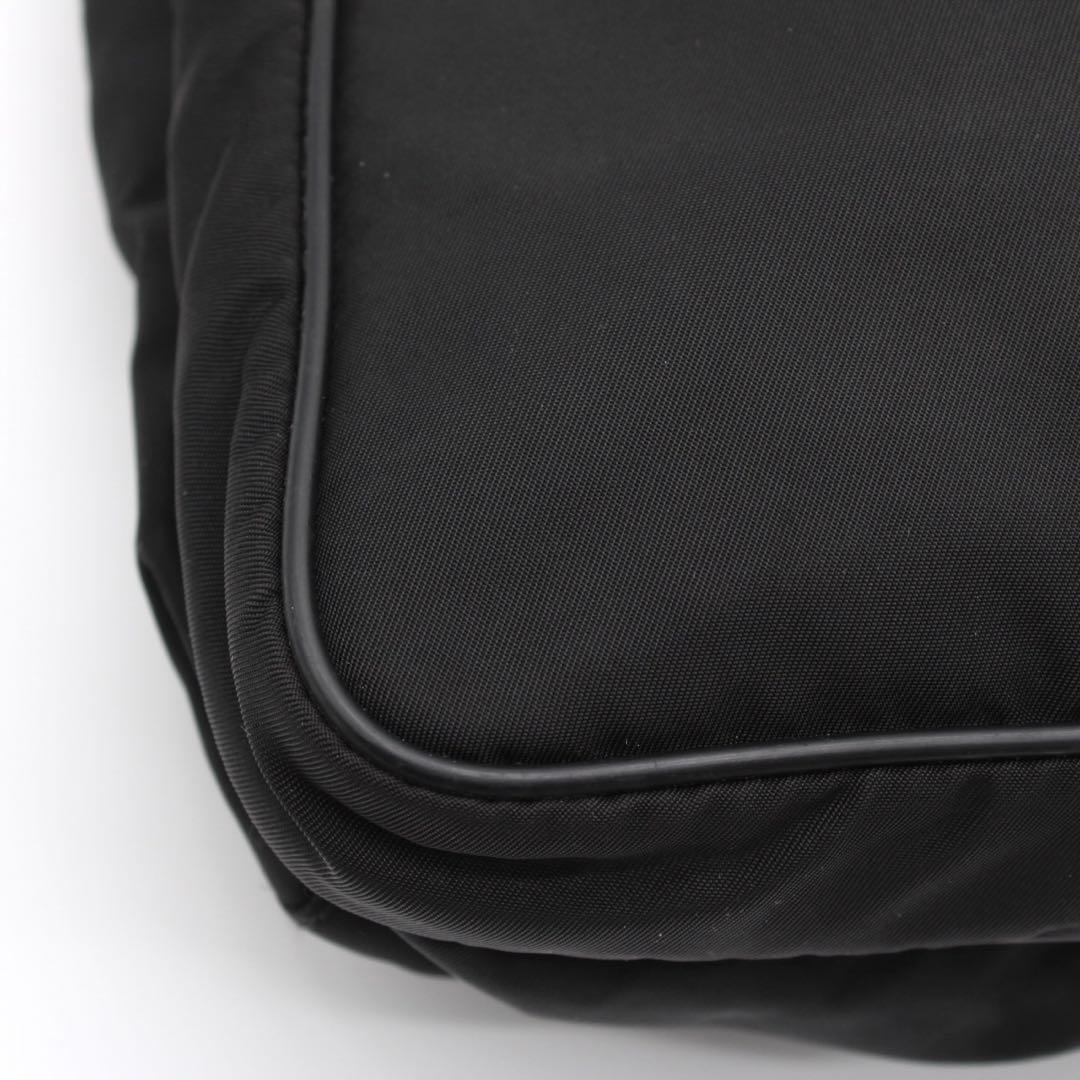 【美品】PRADA 三角ロゴ ショルダーバッグ クロスボディ ナイロン ブラック