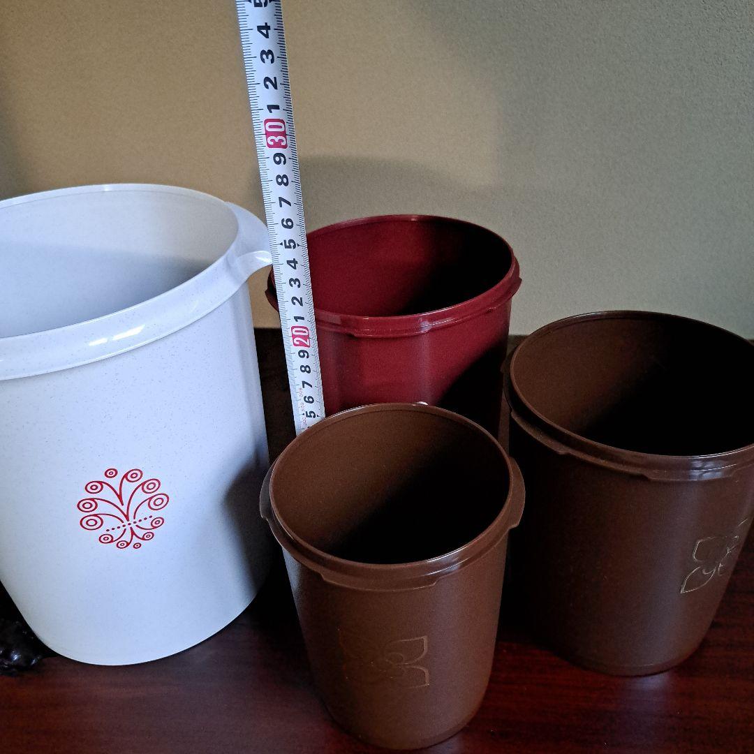 【新品/希少】Tupperwareマキシデコレータ　保存容器 4個セット