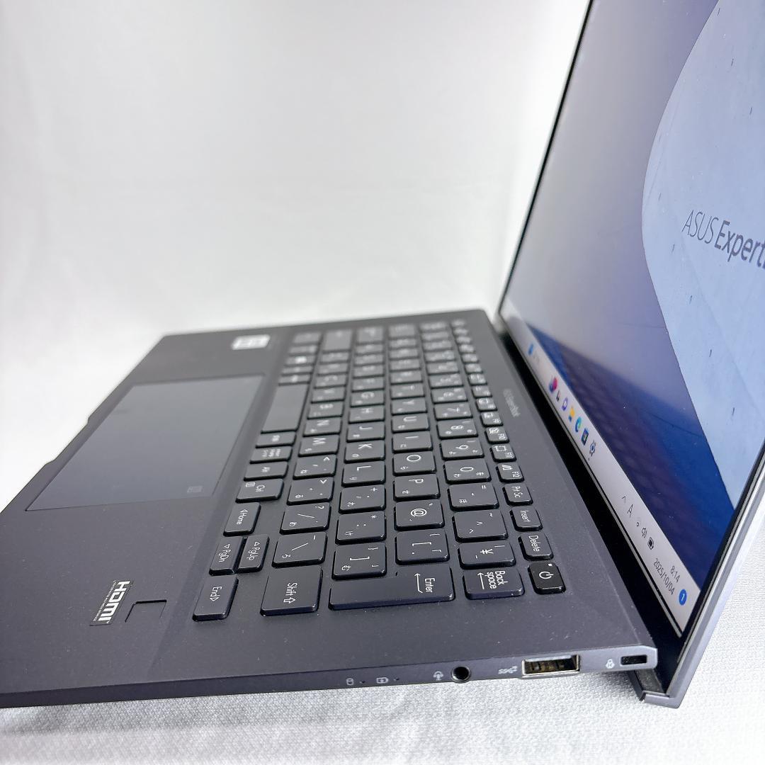★超軽量×新品SSD1TB★ ASUS ExpertBook B9 835