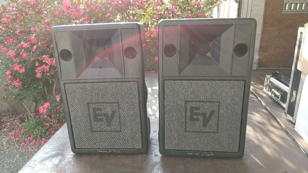 ttt.sax Electro-Voice S-200 その１(左側)