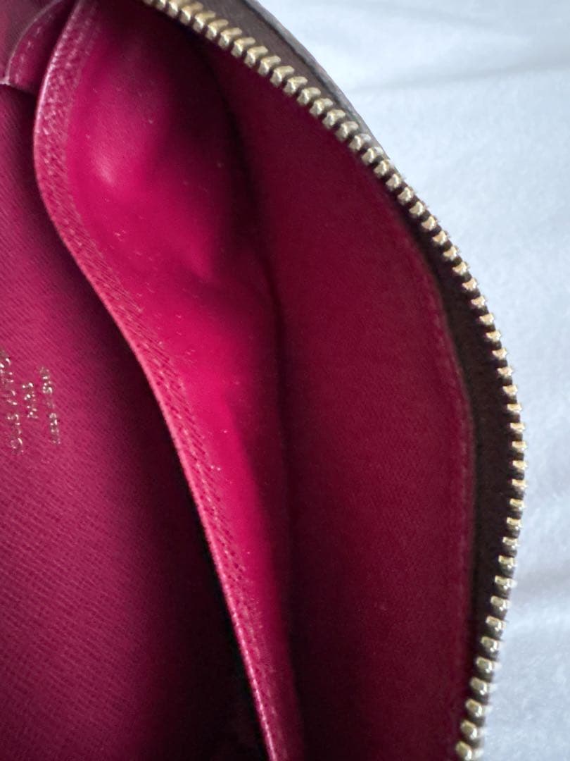 LOUIS VUITTON モノグラム　ジッピーウォレット　長財布 ラウンド