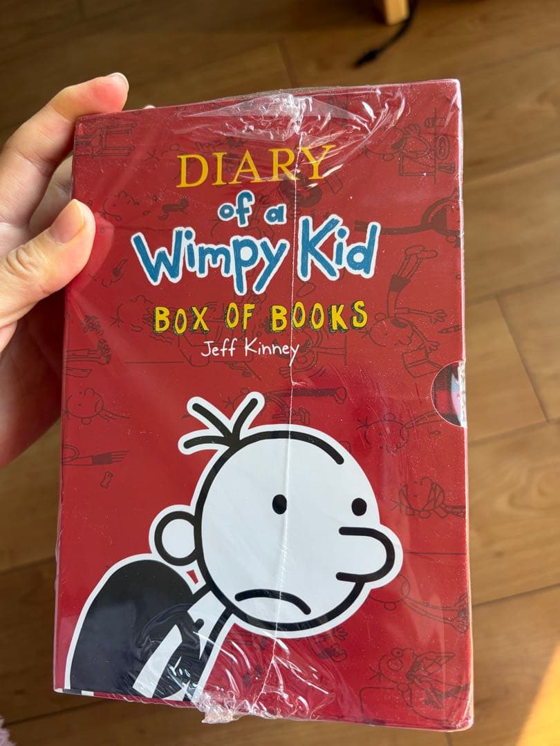 新品Diary Of A Wimpy Kid 25冊 最新版　洋書　英語絵本