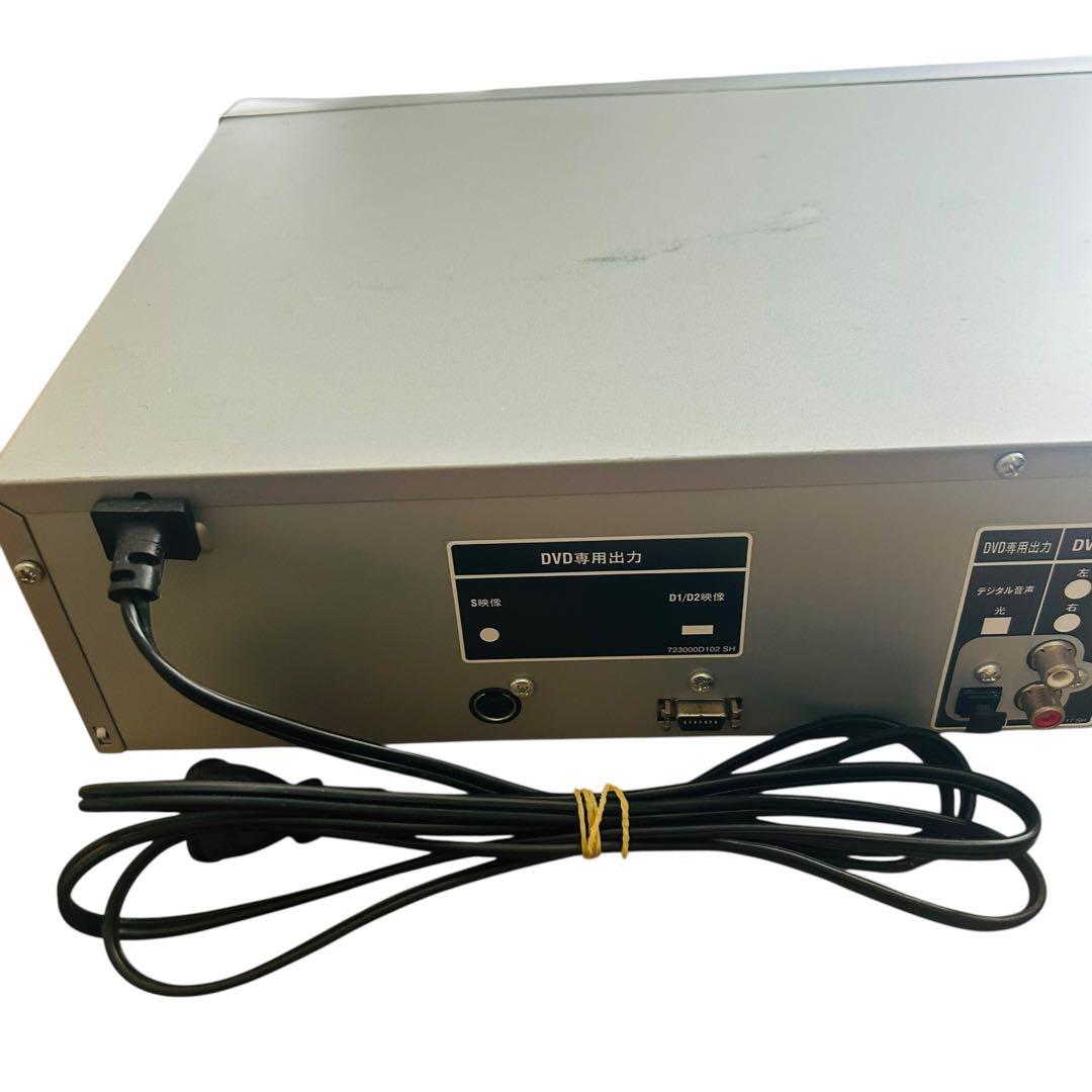 TOSHIBA 東芝 SD-V700 VHSビデオデッキ一体型DVDプレーヤー