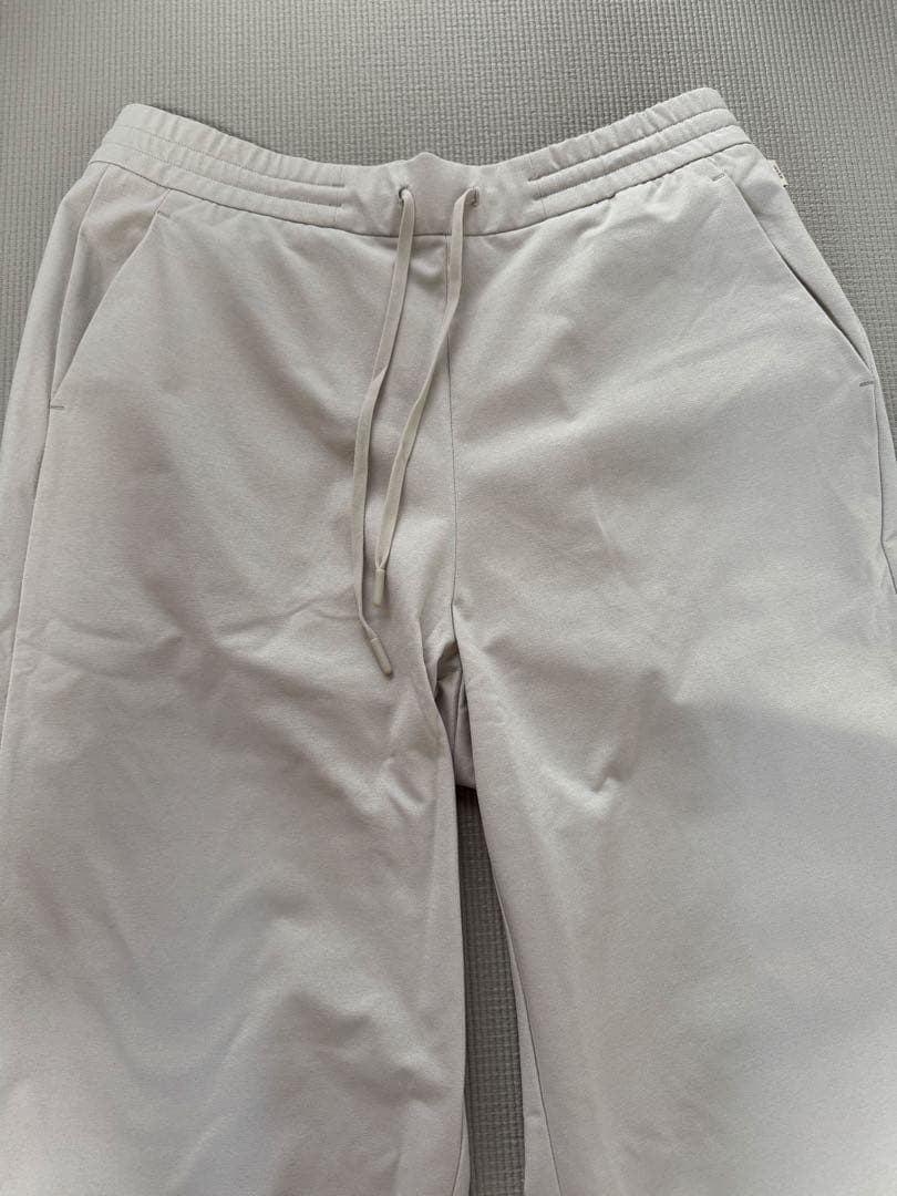 【Mii】andar Airy Fit裏起毛ワイドパンツ Lホワイトムスク