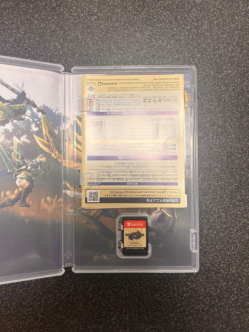 Nintendo Switch Lite ターコイズとモンスターハンターライズ