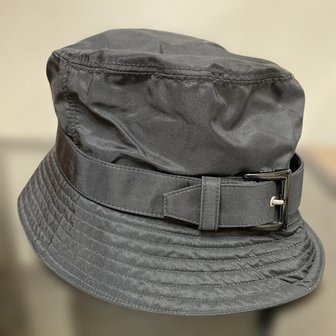 PRADAバケットハット