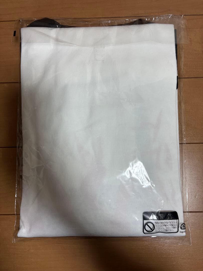 ハルカミライ 赤星ラグラン Tシャツ