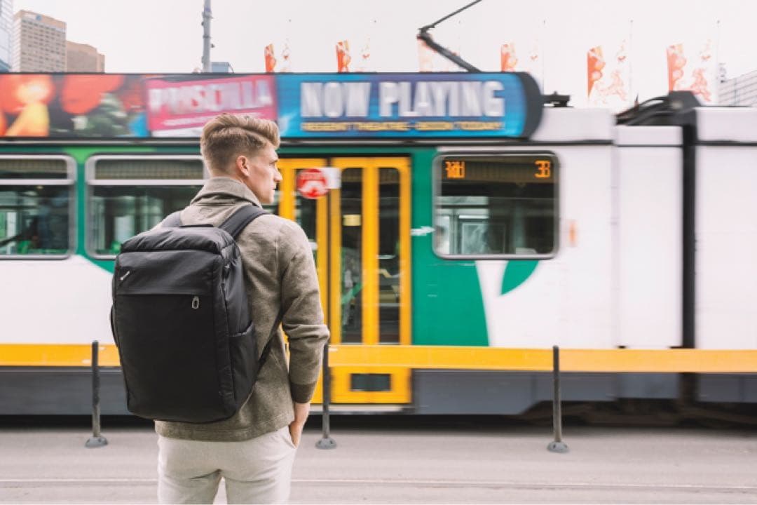 バッグ packsafe VIBE28