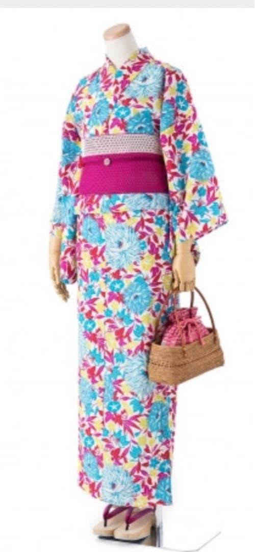 お値下げ 撫松庵 新品タグ付き 可愛い 花柄 浴衣 セオアルファ