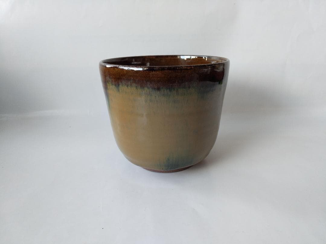 高取焼 火入 高取喜恵 造 共箱 栞 茶道具 茶器 新品 未使用 保管品 です。