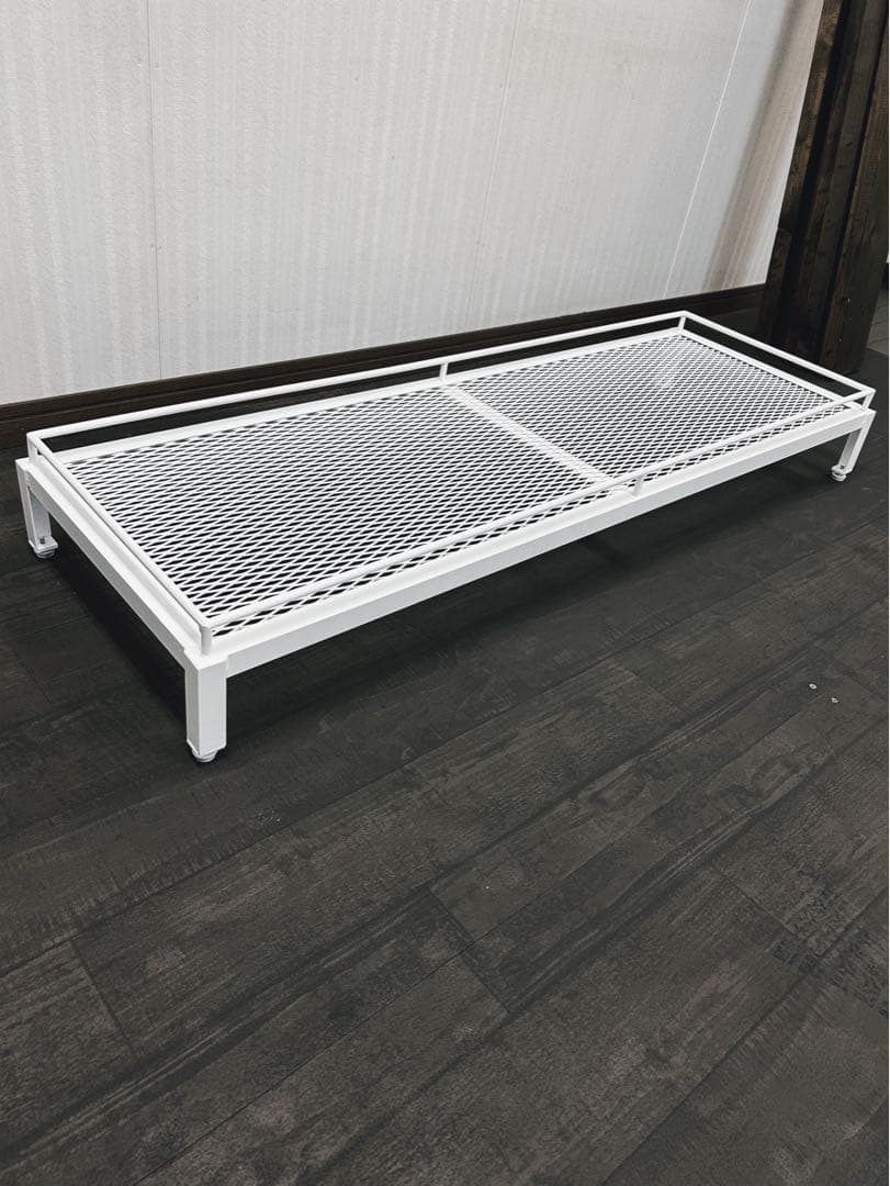 ☆送料込み☆アイアン植物棚ホワイト　即購入OK ボタニカルシェルフ　アガベ　塊根