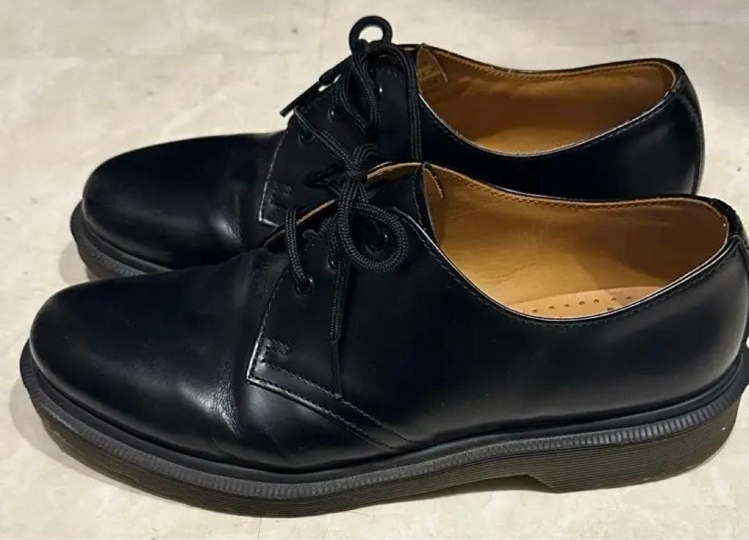 【最終値下/箱付き】Dr. Martens 3ホール ブラック ローファー