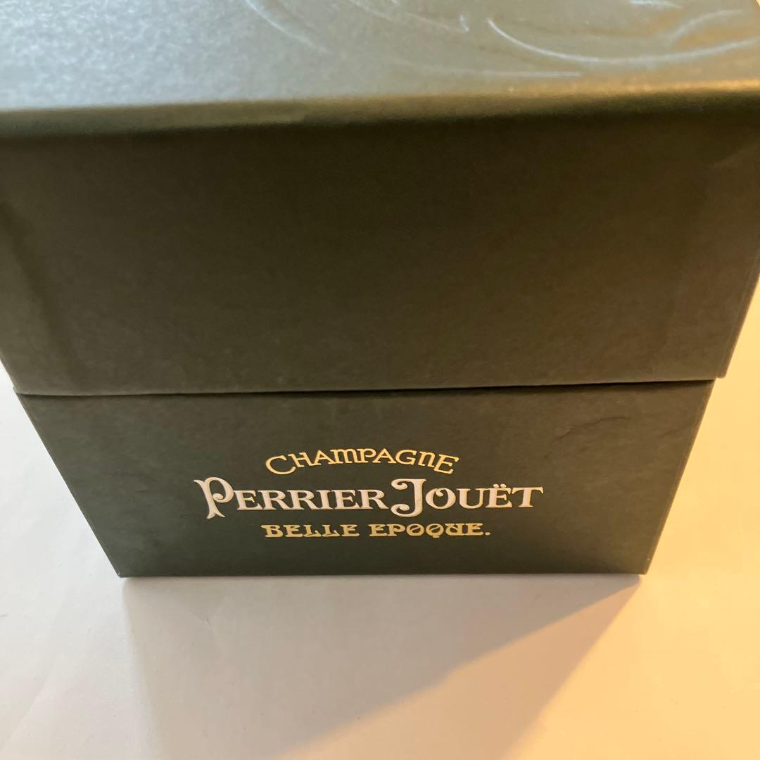 未開栓シャンパン　ペリエ　ジュエ　ベル　エポック1998 年　箱付き