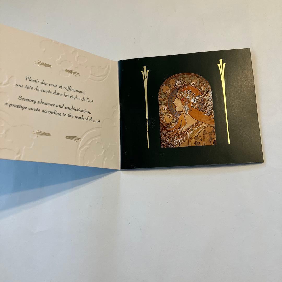 未開栓シャンパン　ペリエ　ジュエ　ベル　エポック1998 年　箱付き