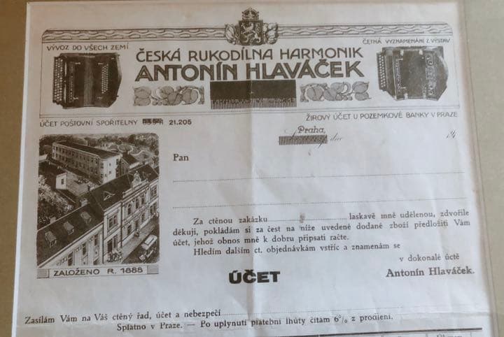 貴重 Antonin hlavacek louny アコーディオン 証書付