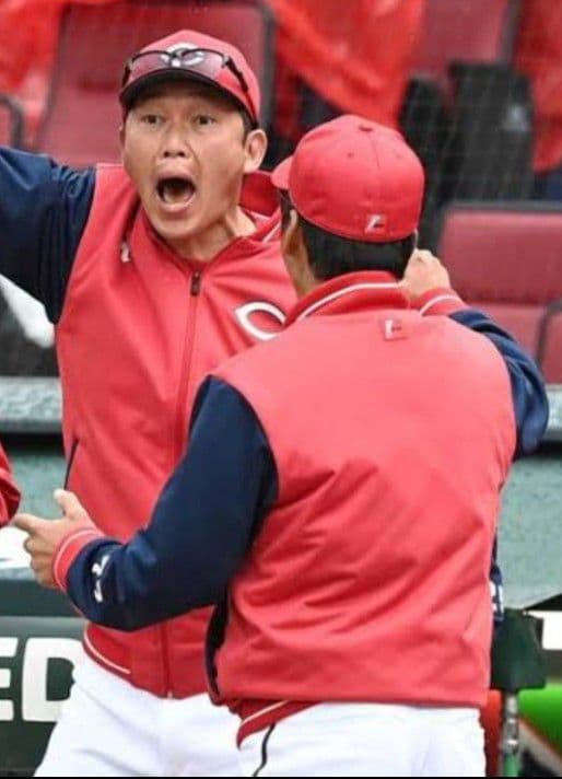 【プロモデル　サイン】広島　東洋　カープ　三好　グランドコート　デサント　O