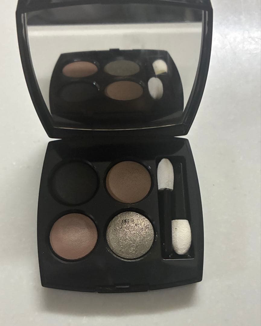 CHANEL レキャトルオンブル 388 エクラ ドゥ ニュイ