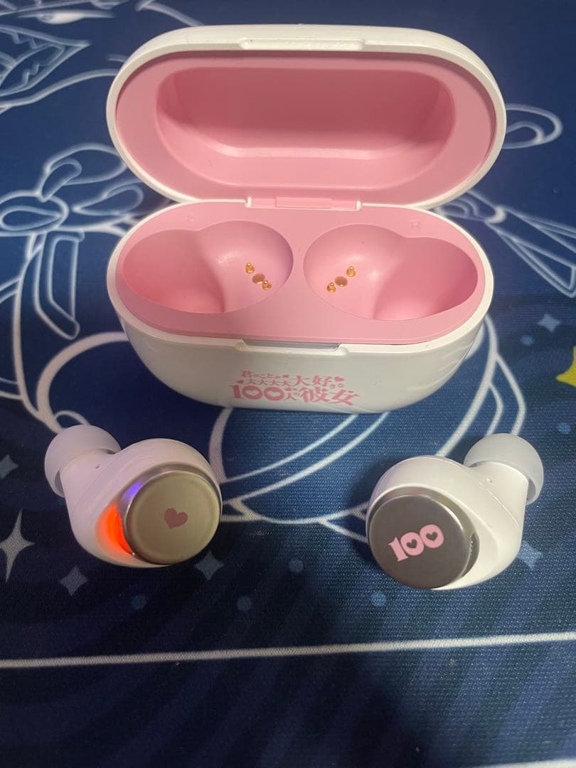 君のことが大大大大大好きな100人の彼女 100カノ　AVIOT イヤホン