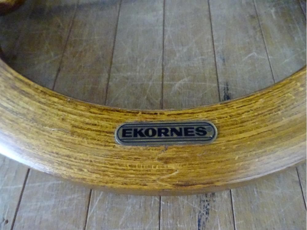 エコーネス　ストレスレス　オットマン　フットスツール　本革　北欧　ノルウェー