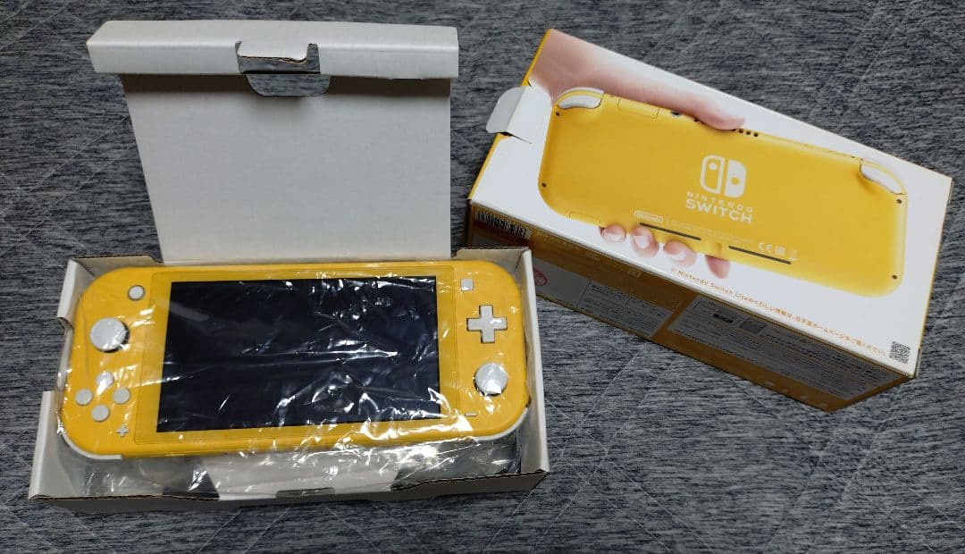 ☆箱付完品☆任天堂 Nintendo Switch Lite スイッチ イエロー
